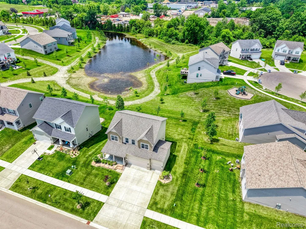 10070 Kylie Drive Green Oak Township, MI 48116
