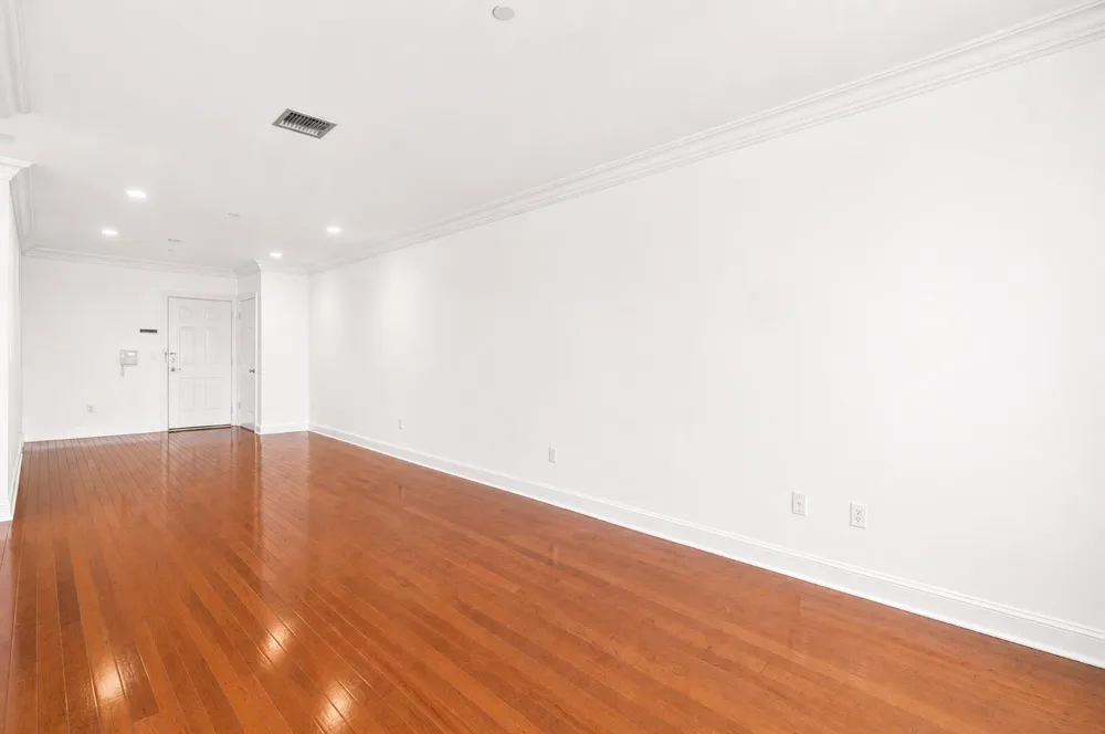 180 EDGEWATER RD Cliffside Park, NJ 07010