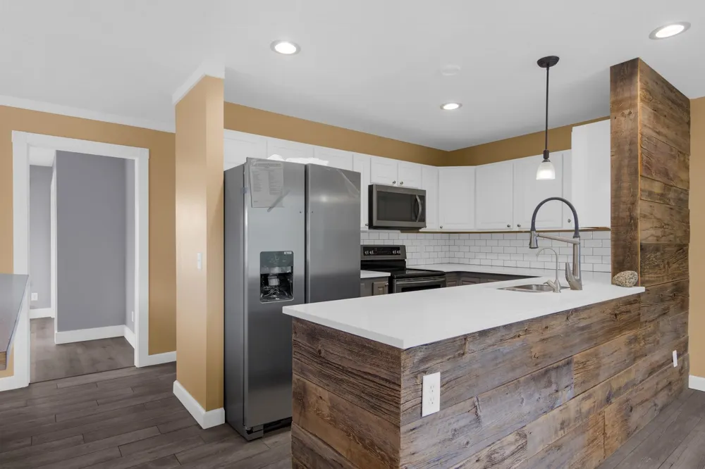 1343 E Duck Lake Road Green Lake Township, MI 49637