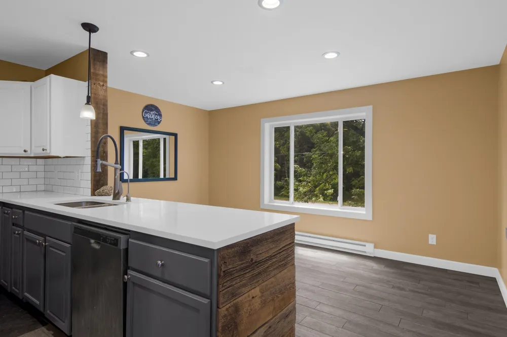 1343 E Duck Lake Road Green Lake Township, MI 49637