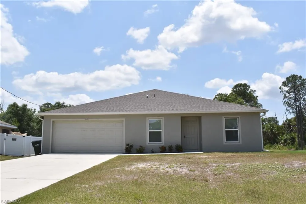 4795 Lacoco Street North Port, FL 34291