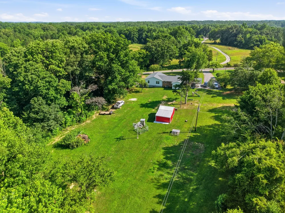 5759 Green Rd Bloomington Springs, TN 38545