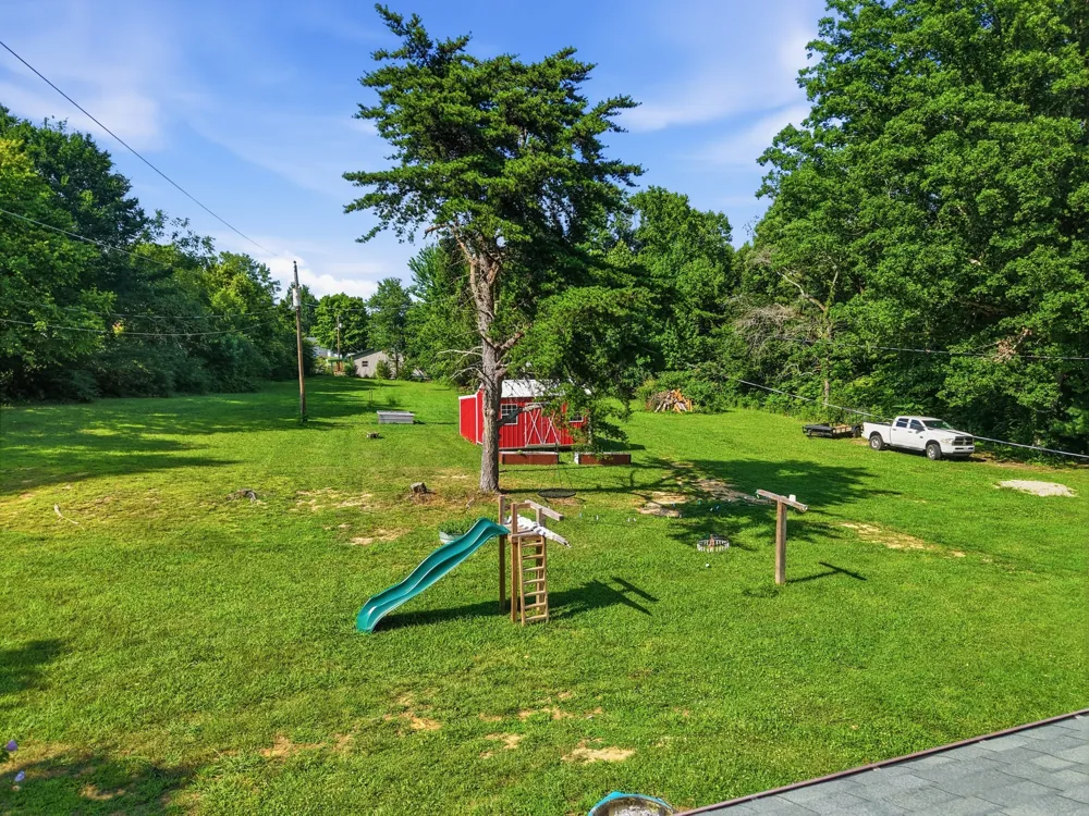 5759 Green Rd Bloomington Springs, TN 38545