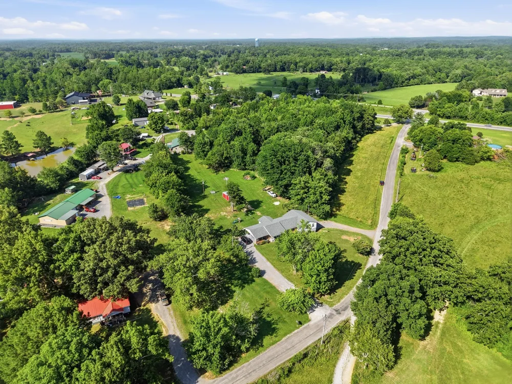 5759 Green Rd Bloomington Springs, TN 38545