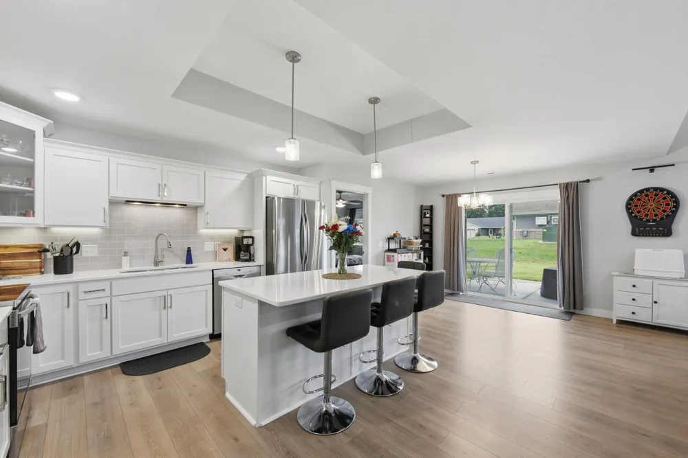 1581 Keanan Lane Altoona, WI 54720