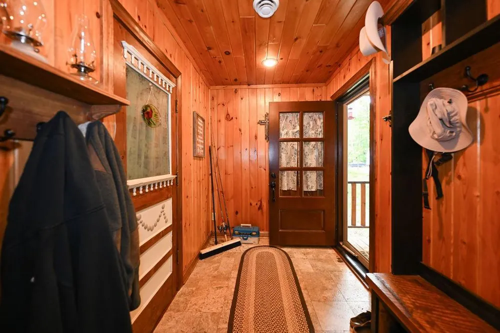 15506 W Holly Lake Lane Stone Lake, WI 54876