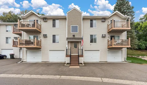 926 Wescott Trail #201