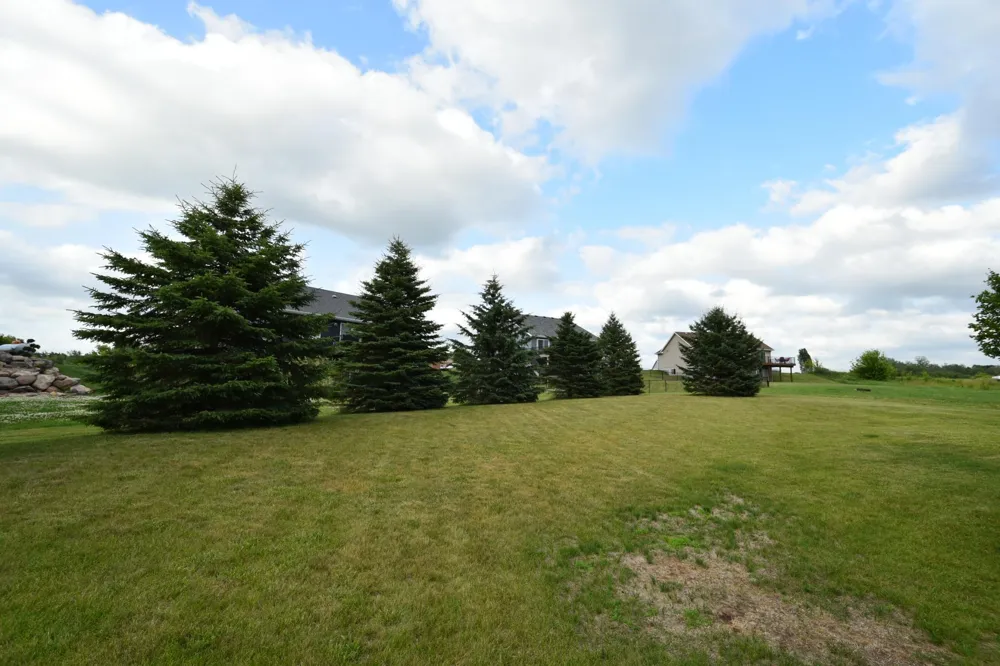1474 Grand View Lane SE Mazeppa, MN 55956