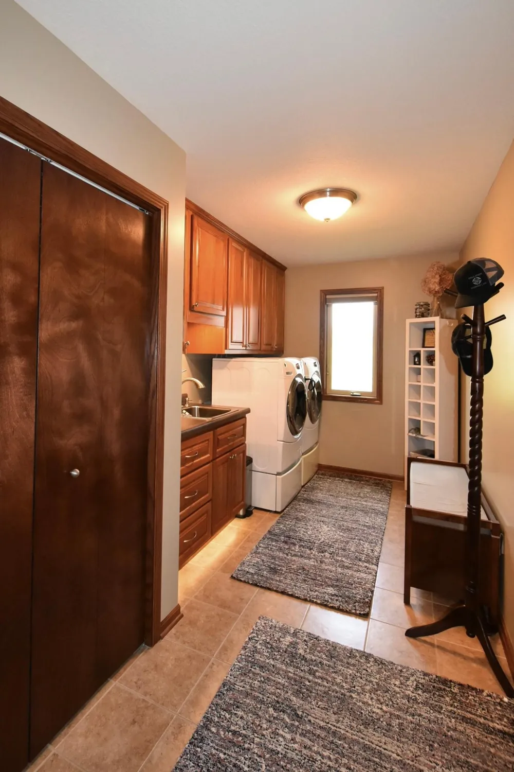 1474 Grand View Lane SE Mazeppa, MN 55956