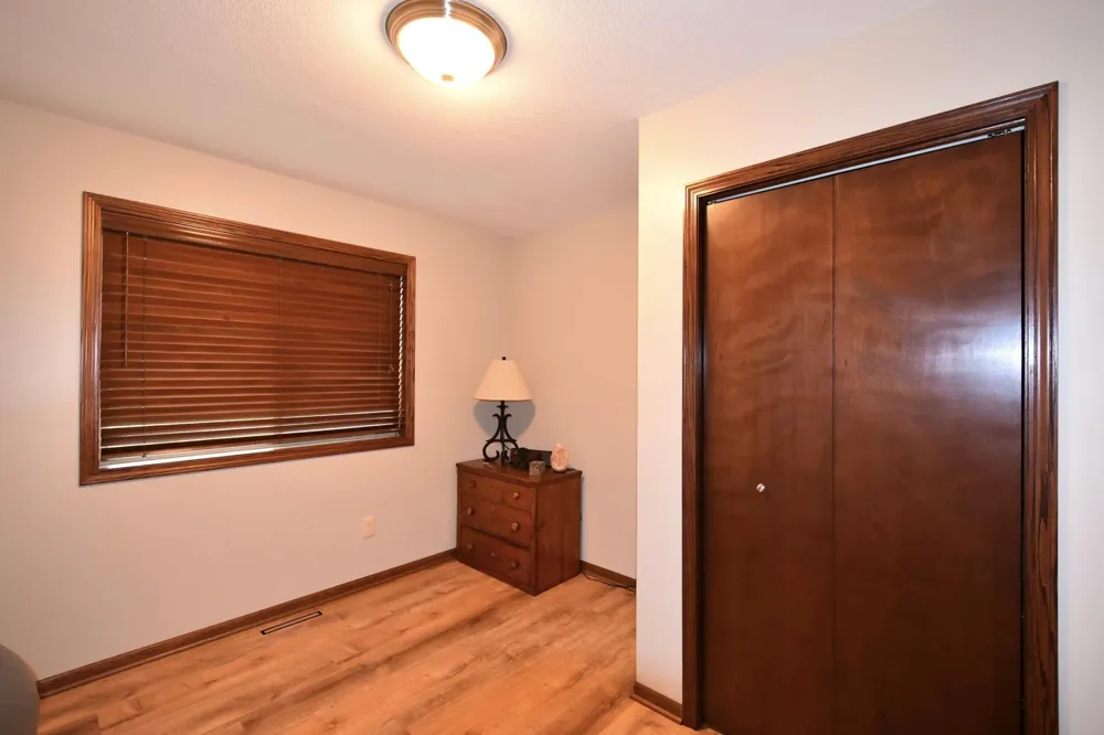 1474 Grand View Lane SE Mazeppa, MN 55956