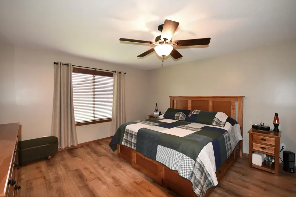 1474 Grand View Lane SE Mazeppa, MN 55956
