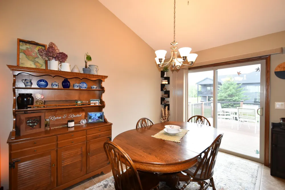1474 Grand View Lane SE Mazeppa, MN 55956
