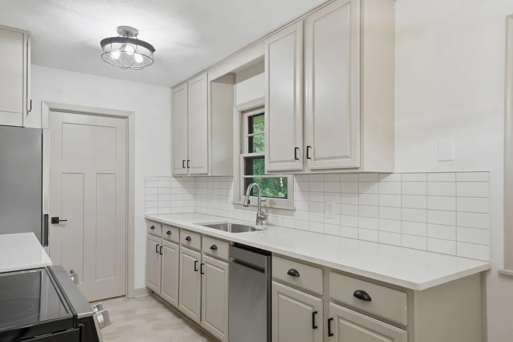 3606 Woodbine Lane Brooklyn Center, MN 55429