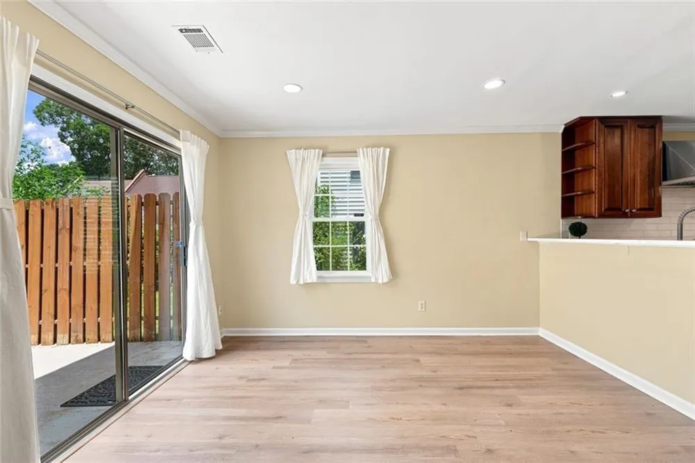 222 Forkner Drive ##10 Decatur, GA 30030
