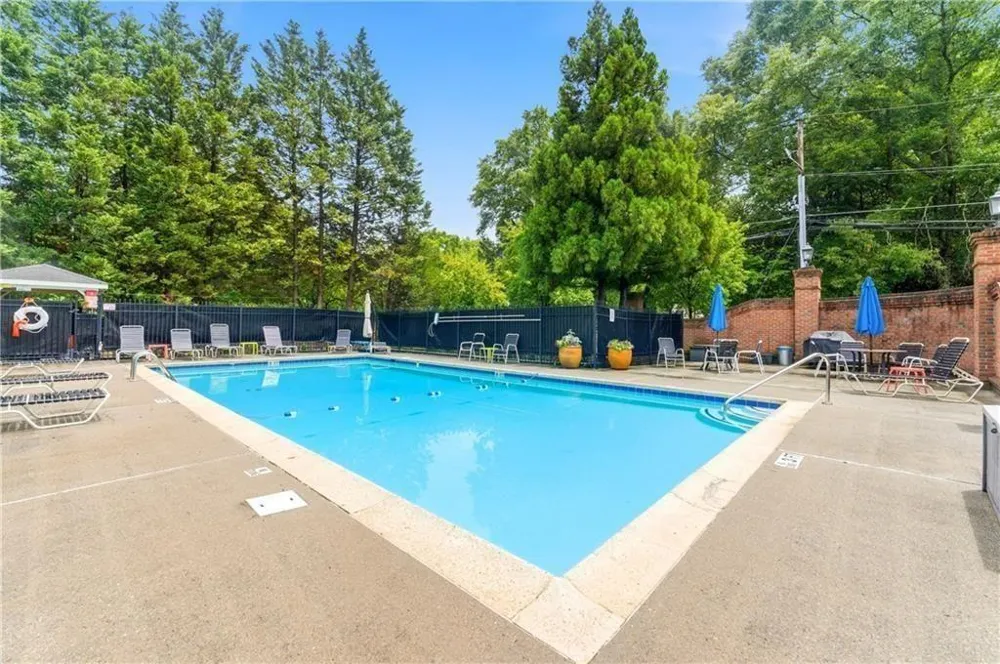 222 Forkner Drive ##10 Decatur, GA 30030