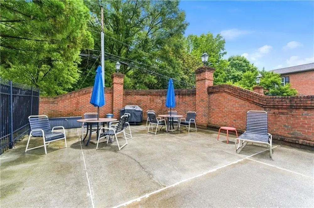222 Forkner Drive ##10 Decatur, GA 30030