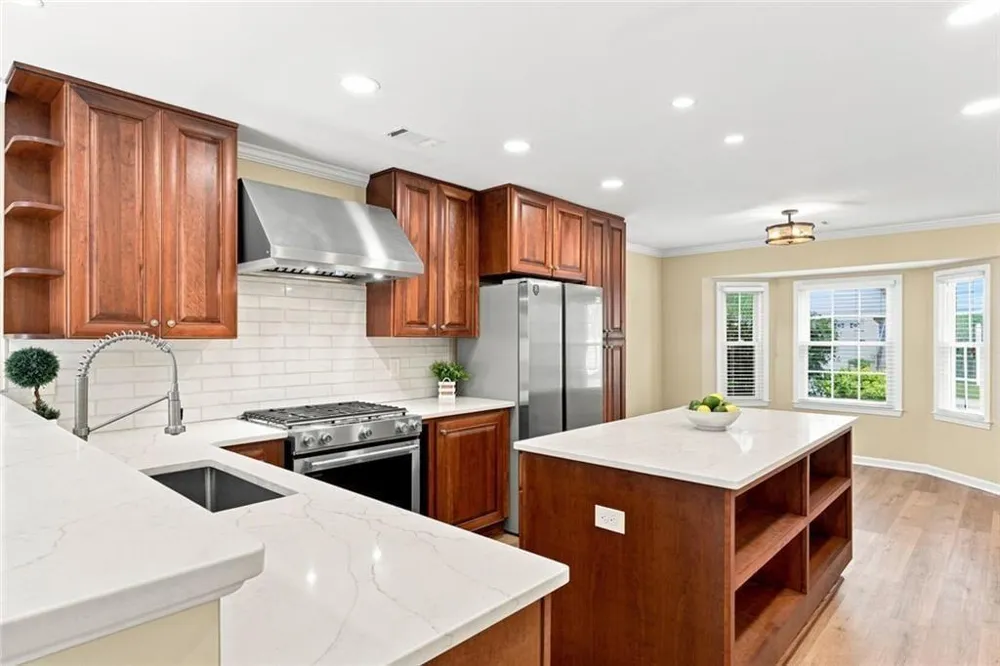 222 Forkner Drive ##10 Decatur, GA 30030