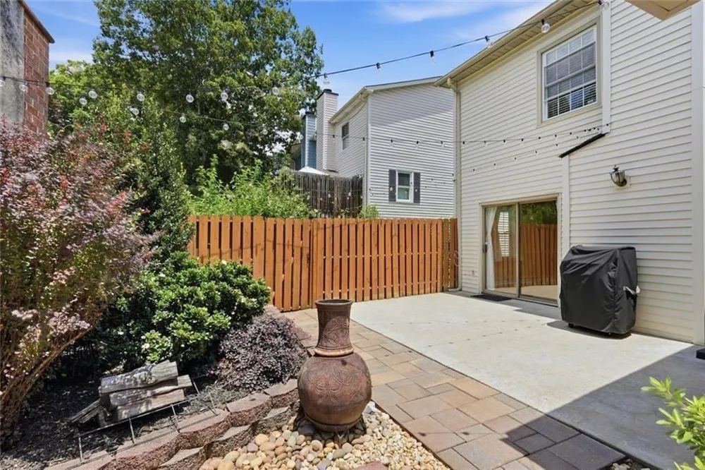 222 Forkner Drive ##10 Decatur, GA 30030