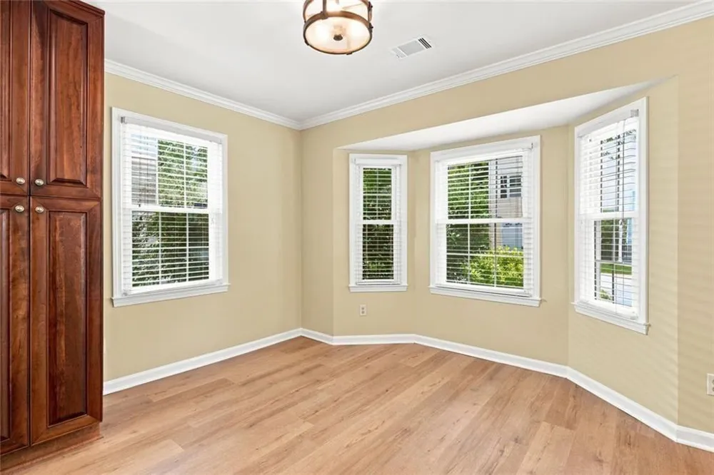 222 Forkner Drive ##10 Decatur, GA 30030
