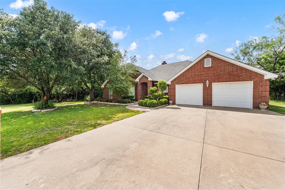 23008 Whispering Meadow Drive Whitney, TX 76692