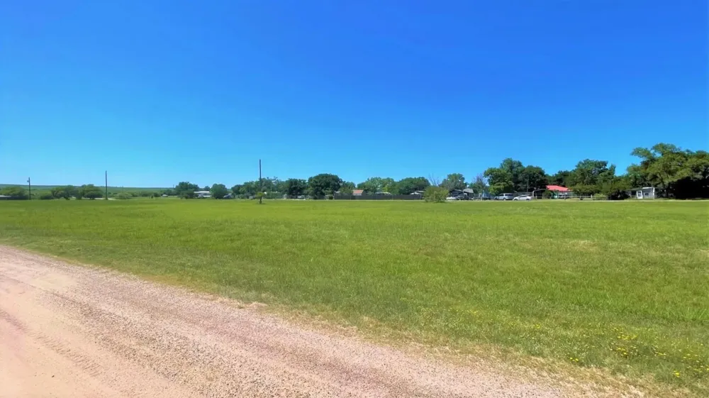 32 Mollybee Drive Howardwick, TX 79226