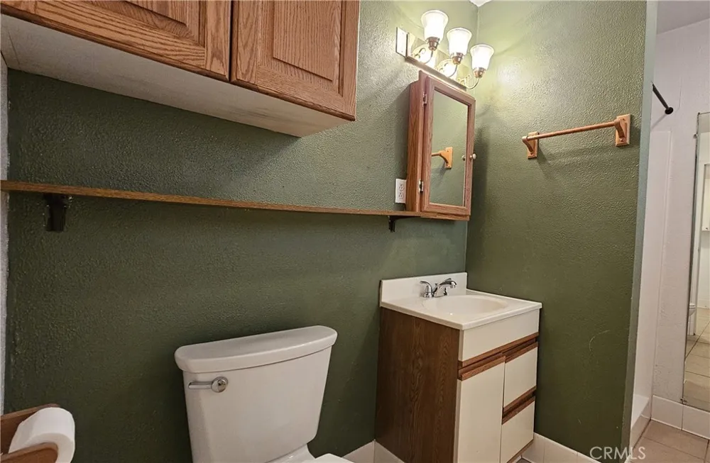 9373 Quercus Forest Falls, CA 92339