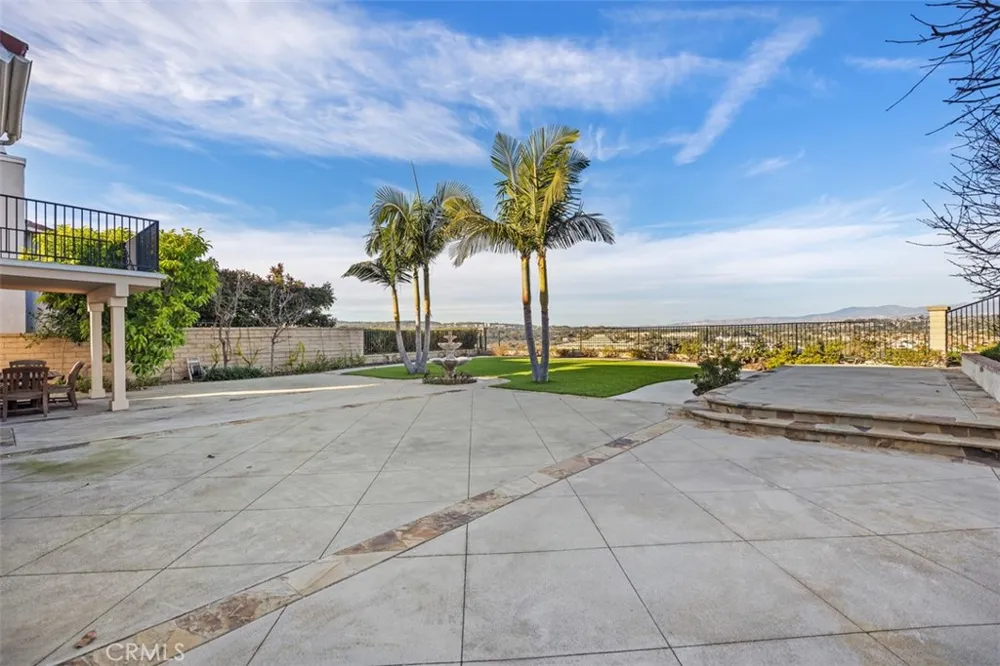 24001 Swallowtail Laguna Niguel, CA 92677
