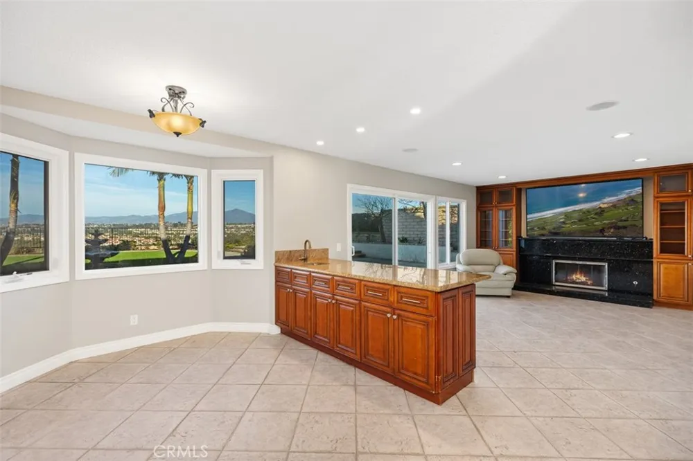 24001 Swallowtail Laguna Niguel, CA 92677