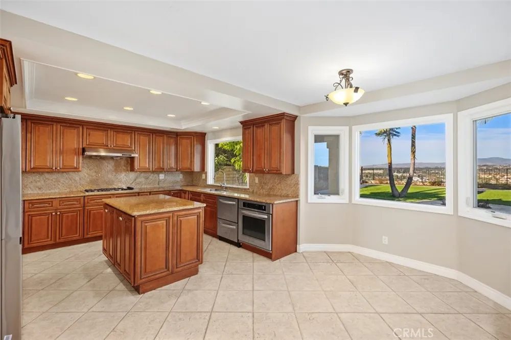 24001 Swallowtail Laguna Niguel, CA 92677