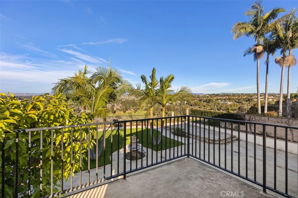 24001 Swallowtail Laguna Niguel, CA 92677