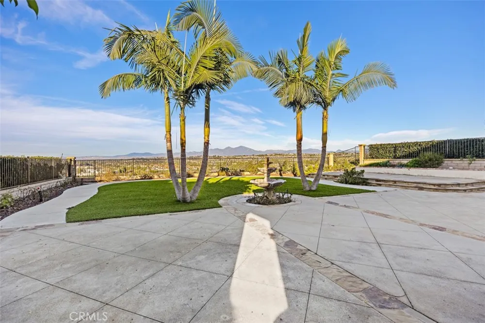24001 Swallowtail Laguna Niguel, CA 92677