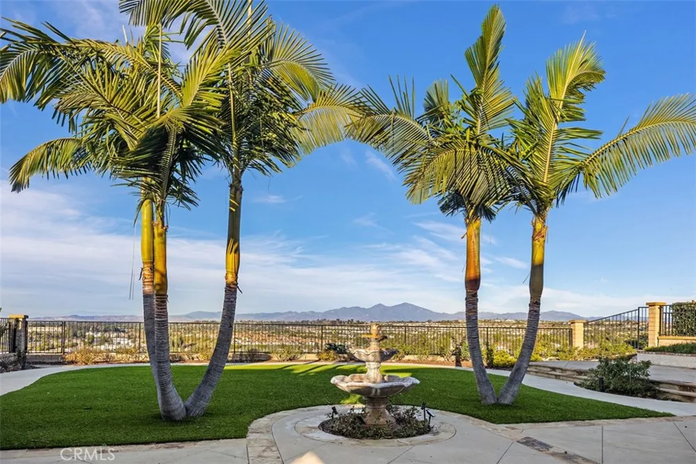 24001 Swallowtail Laguna Niguel, CA 92677