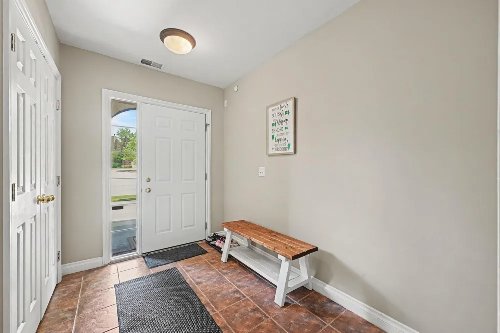 5746 Hampshire Lane Ypsilanti, MI 48197