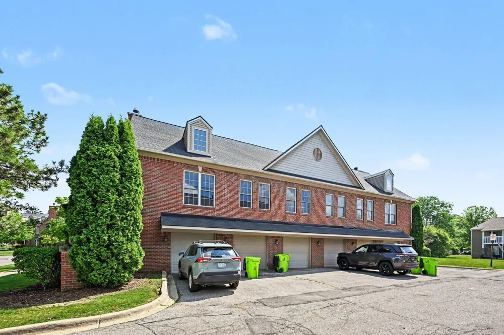 5746 Hampshire Lane Ypsilanti, MI 48197