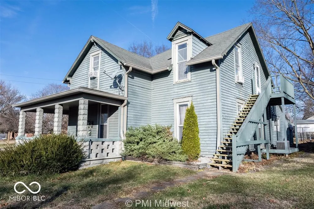 156 W Main Street #c Mooresville, IN 46158