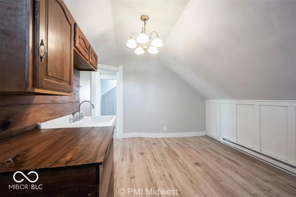 156 W Main Street #c Mooresville, IN 46158