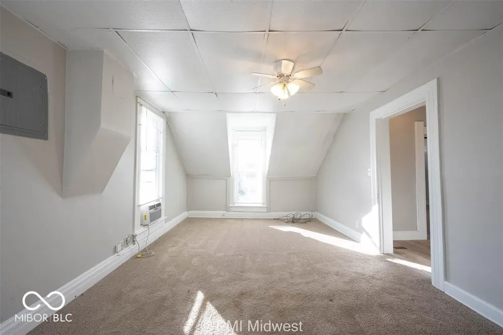 156 W Main Street #c Mooresville, IN 46158