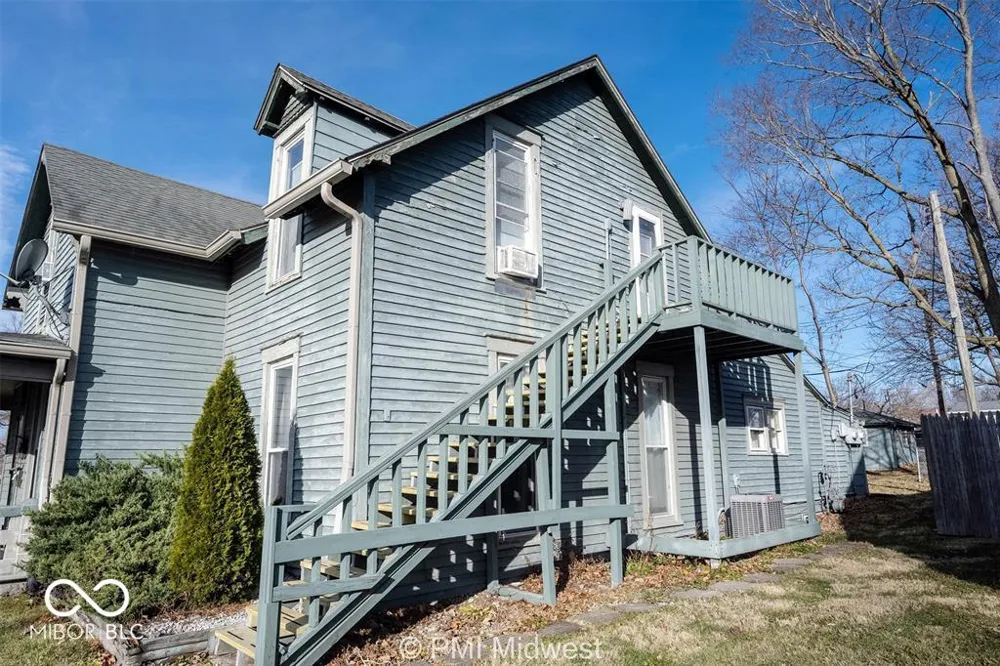156 W Main Street #c Mooresville, IN 46158
