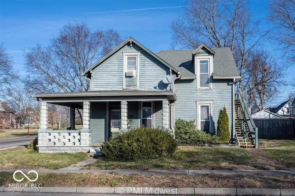 156 W Main Street #c Mooresville, IN 46158