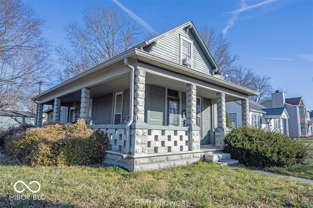 156 W Main Street #c Mooresville, IN 46158