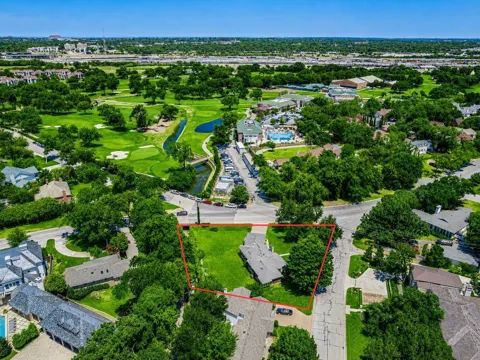 2600 Colonial Parkway