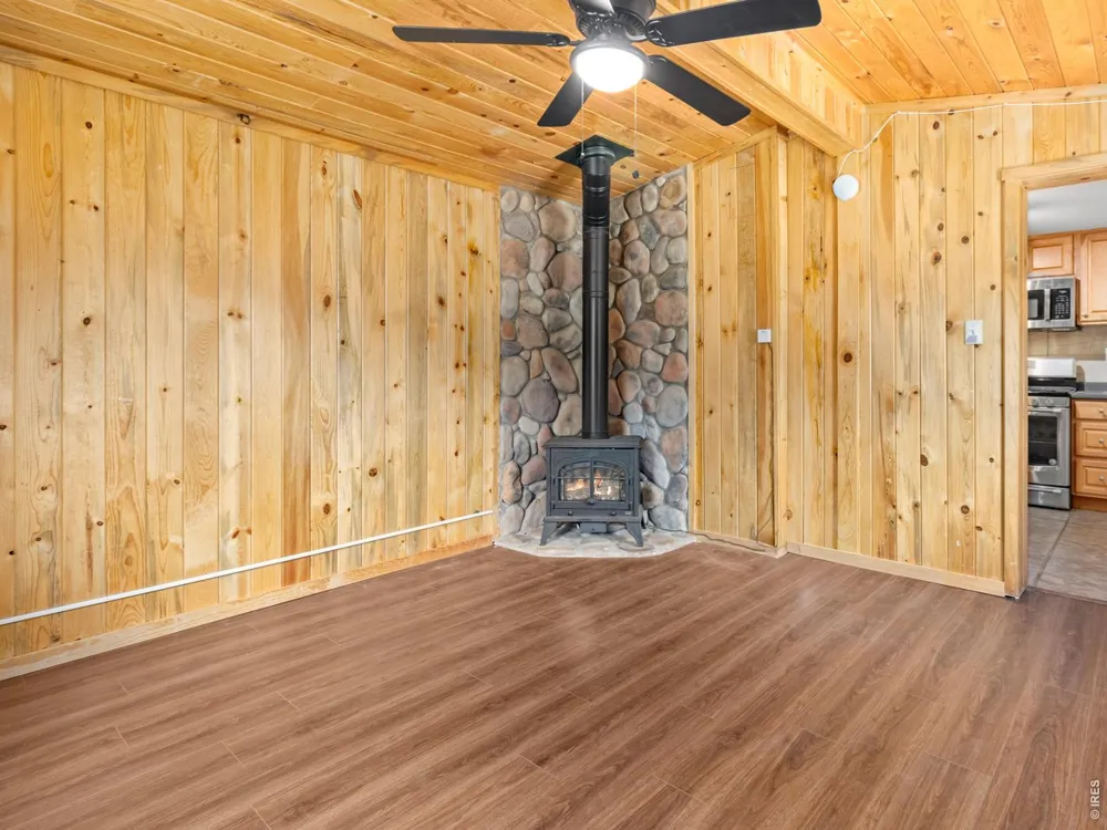 1250 S Saint Vrain Avenue #14 Estes Park, CO 80517