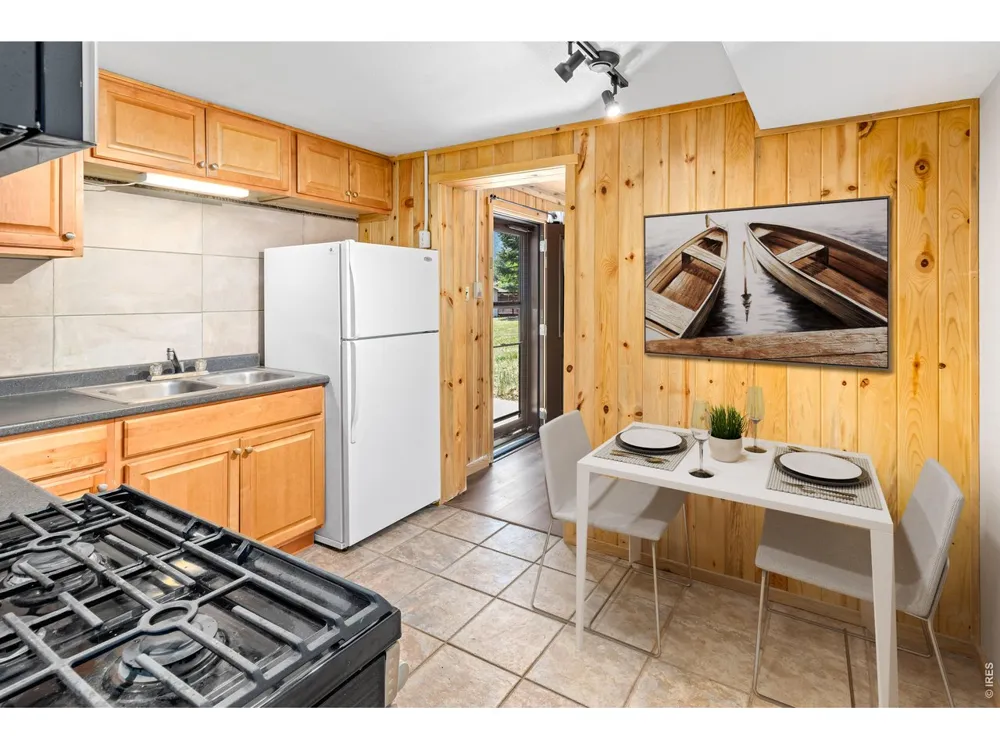 1250 S Saint Vrain Avenue #14 Estes Park, CO 80517
