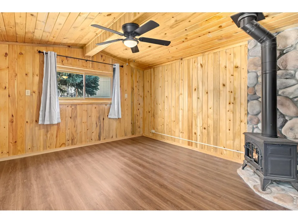 1250 S Saint Vrain Avenue #14 Estes Park, CO 80517