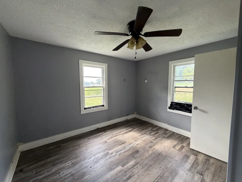 3352 Dunmor Deer Lick Rd Lewisburg, KY 42256