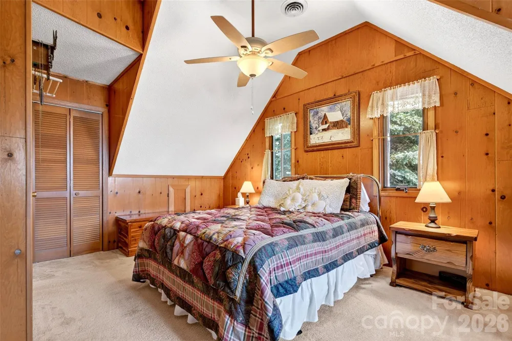 1347 Wipprecht Drive Spruce Pine, NC 28777