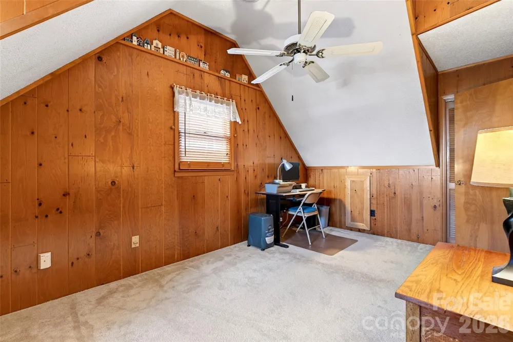 1347 Wipprecht Drive Spruce Pine, NC 28777