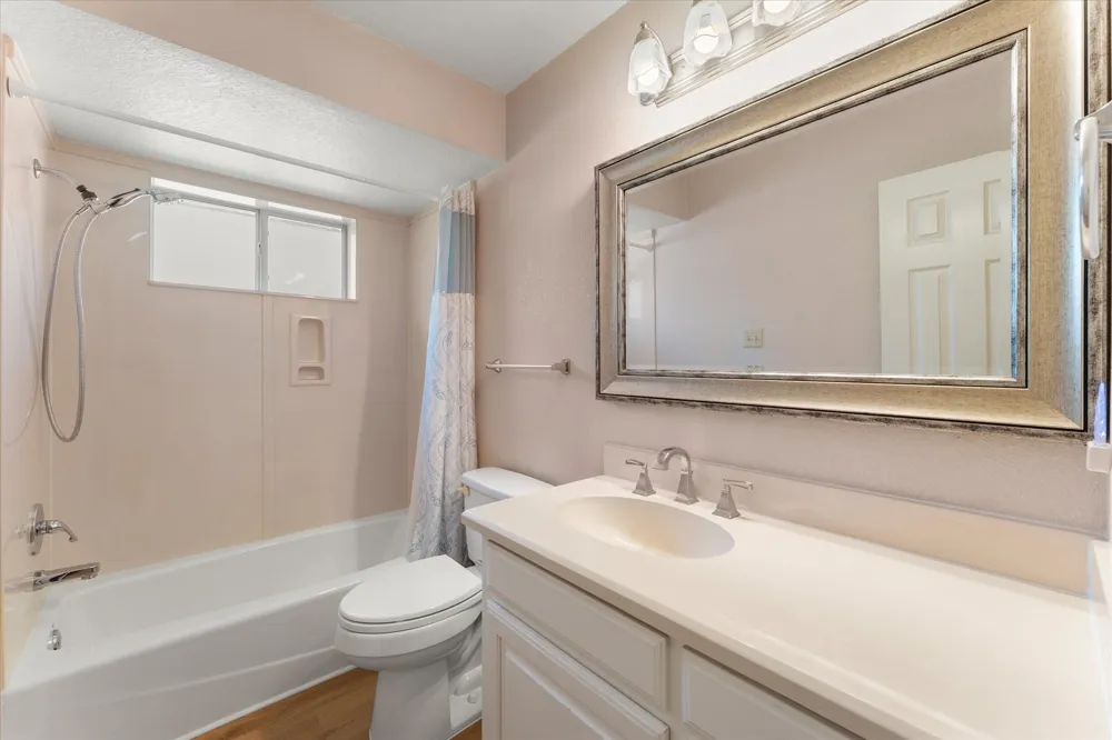 116 Meadowood Road Enchanted Oaks, TX 75156
