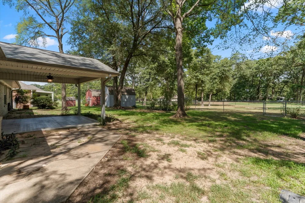 116 Meadowood Road Enchanted Oaks, TX 75156