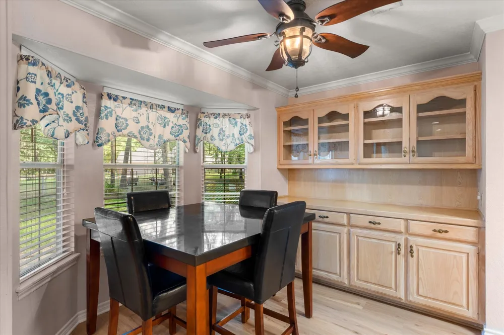 116 Meadowood Road Enchanted Oaks, TX 75156